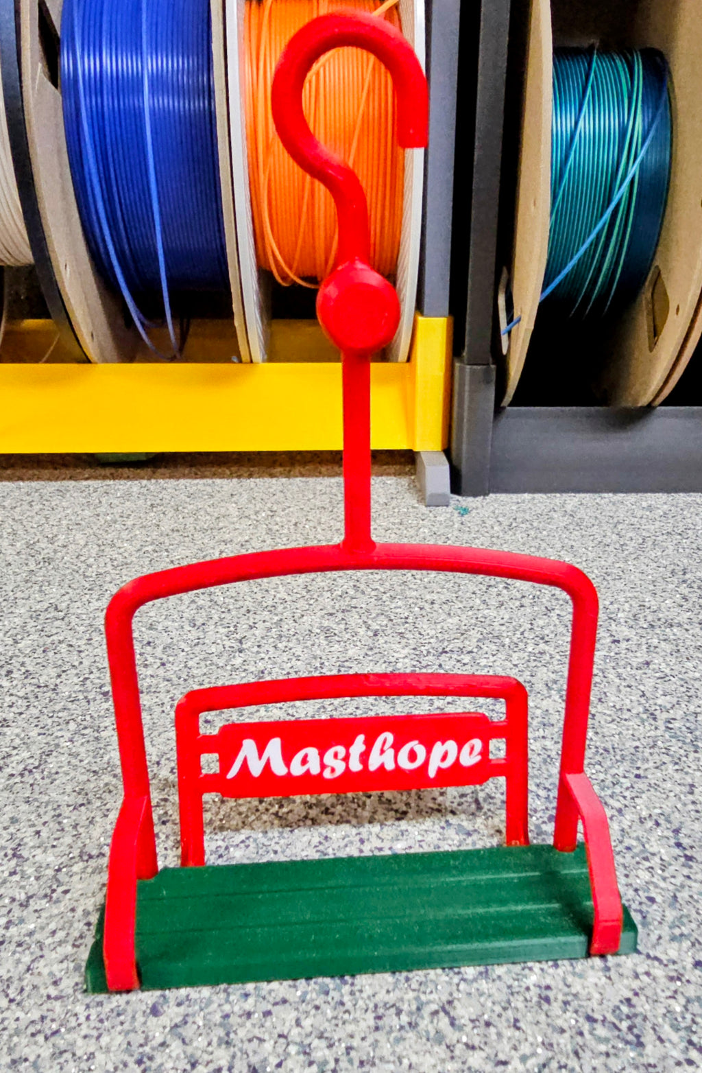 Med Masthope Ski Lift Chair