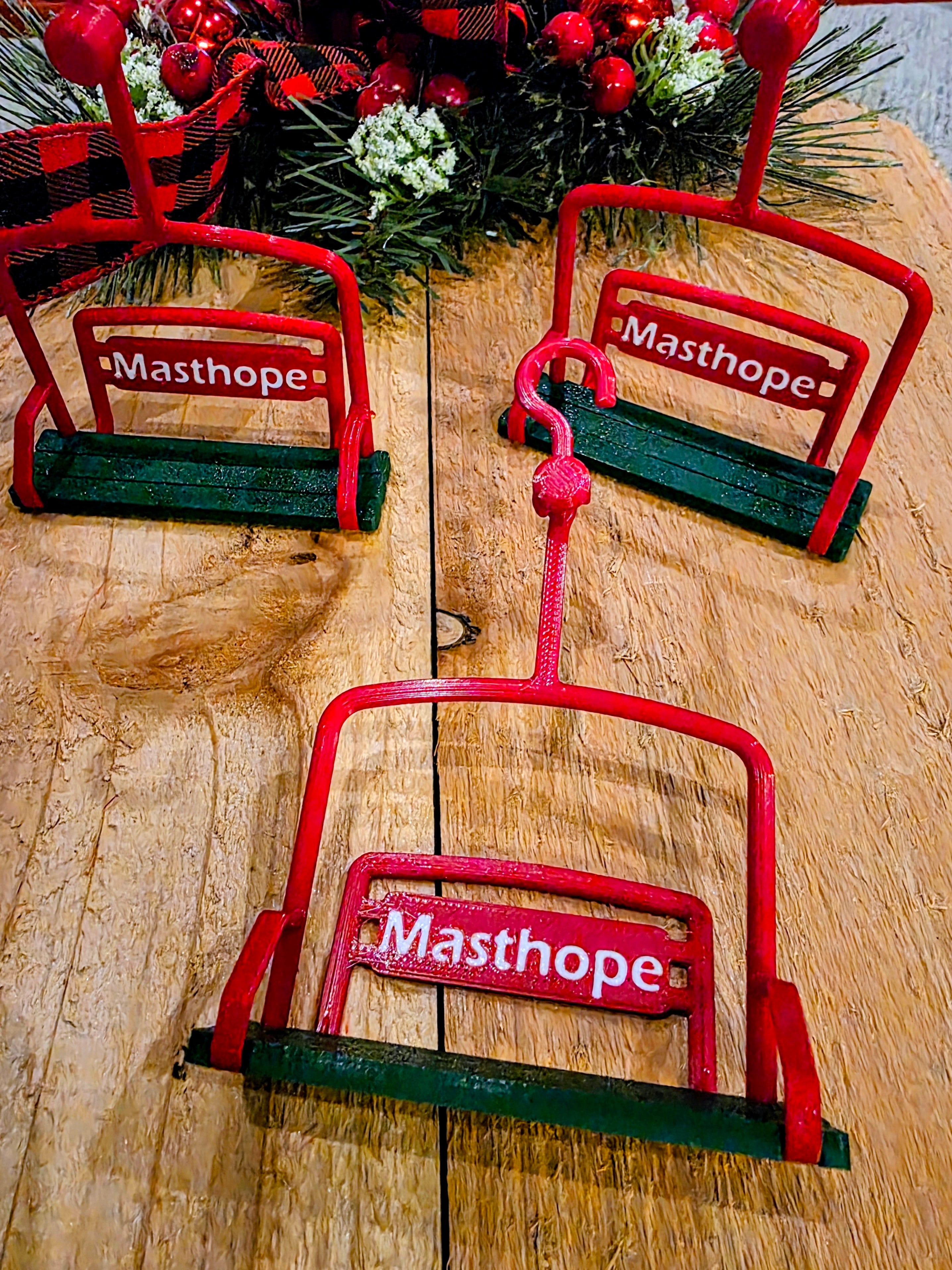 NEW Design. MINI Masthope Ski Lift Chair