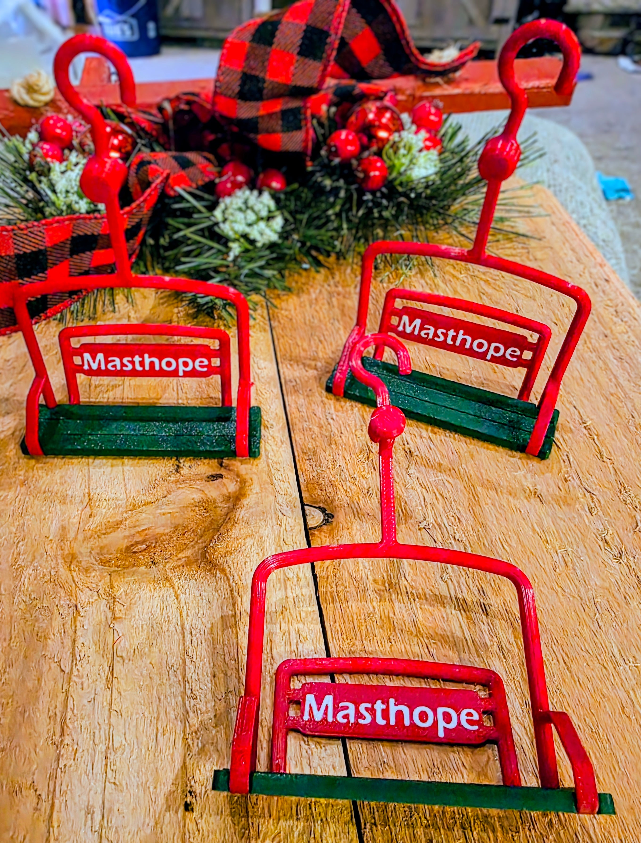 NEW Design. MINI Masthope Ski Lift Chair